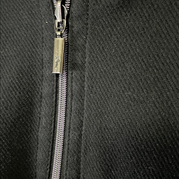 Tommy Bahama reversible half-zip sweatshirt black or gray & black striped - Picture 3 of 9